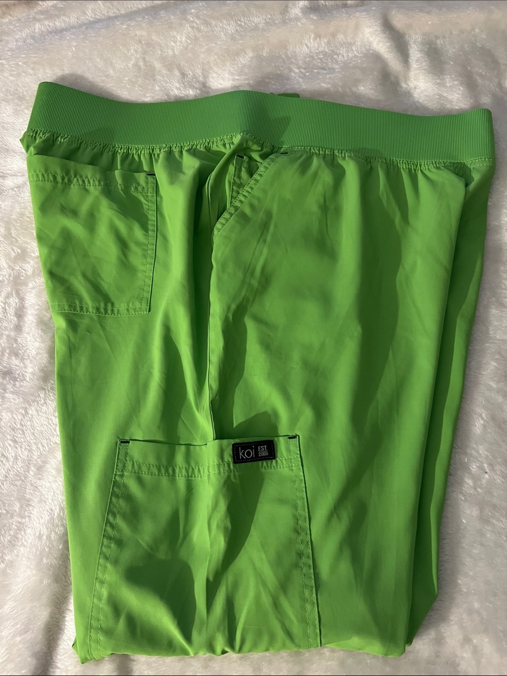 KOI 💚 LIME GREEN WIDE ELASTIC WAISTBAND 6-POCKET CARGO SCRUB PANTS Women’s XL - Picture 3 of 12
